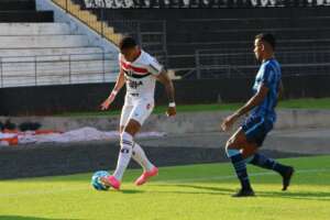 Botafogo 0 x 1 Londrina - Rebaixado Tubarão vence fora de casa