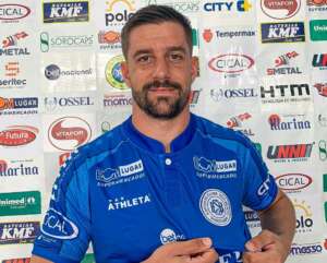 Paulista A2: Lateral ex-Figueirense é novo reforço do São Bento