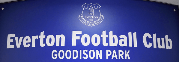 Everton punido Premier League