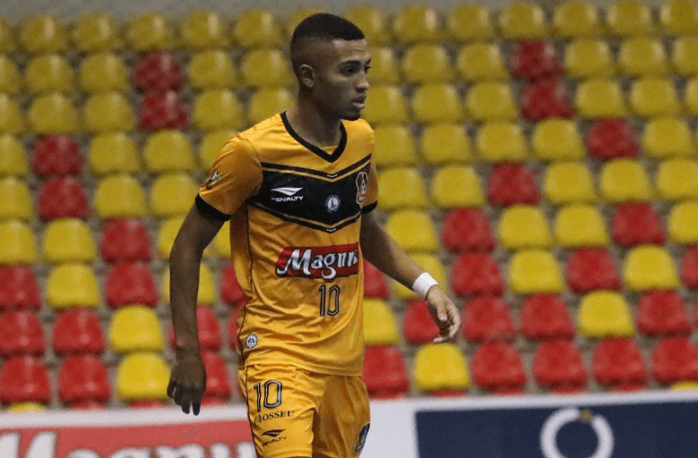 Leozinho futsal Magnus