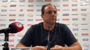 Rogério Ceni alcança dois dígitos pelo Bahia e analisa derrota para o Grêmio: 'O melhor dos dez jogos'