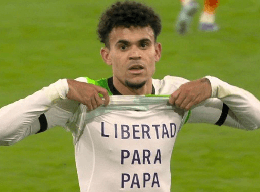 Luis Díaz se emociona ao reencontrar o pai, vítima de sequestro 2 luis díaz liverpool colômbia