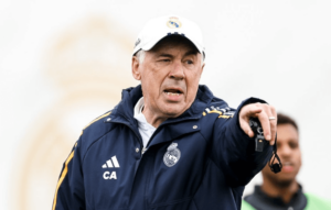 Carvajal para por um mês no Real Madrid e Ancelotti chega a sete desfalques por lesão