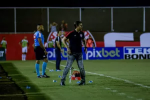 Catarinense: Figueirense acerta com João Burse, ex-Vitória, para assumir o cargo de treinador