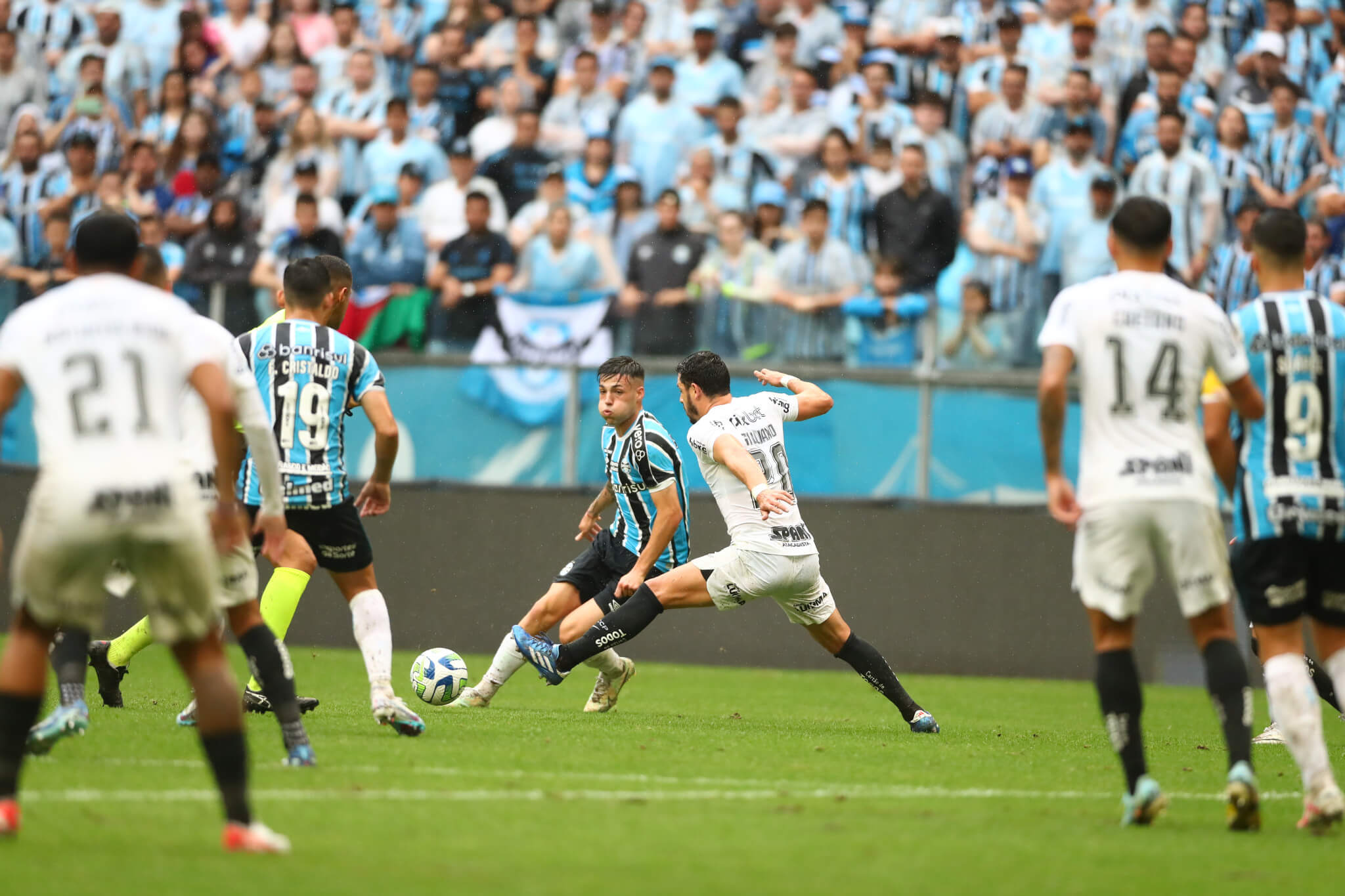 Em jogo de dois dias, São José é superado pelo Corinthians no