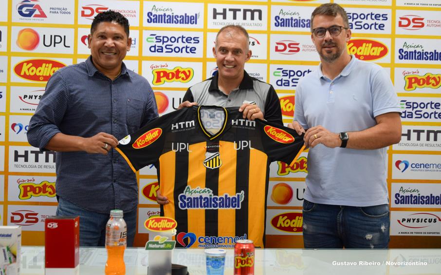 Série B: Novorizontino renova com técnico Eduardo Baptista e executivo Michel Alves