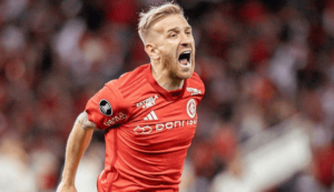Corinthians tem interesse na contratação de atacante do Internacional