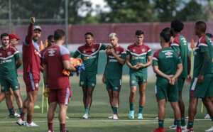 Fluminense x Coritiba - Veja onde assistir, escalações e arbitragem