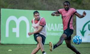 Vitória x Vila Nova - Veja onde assistir, escalações e arbitragem