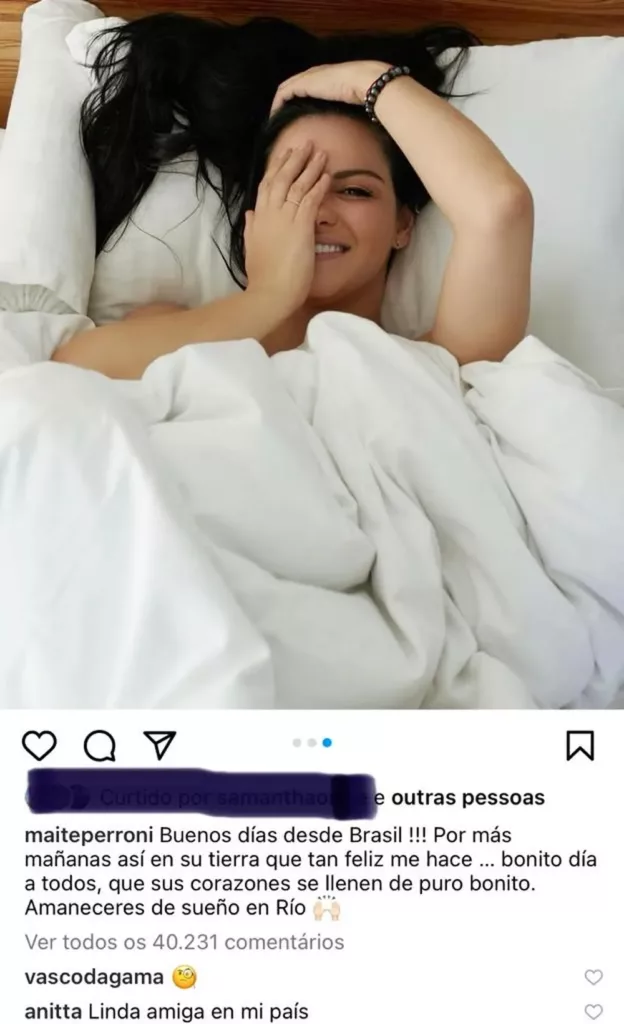 Cantora do RBD faz sucesso entre torcedores e aparece na página do Vasco, saiba o motivo