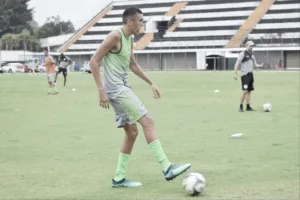 Paulista A2: Zagueiro chega ao Linense por empréstimo junto ao Resende-RJ