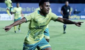 Goiano: Atlético contrata meia colombiano e anuncia atacante Thayllon