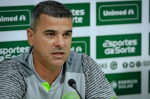 Mário Henrique assume culpa do rebaixamento do Goiás: 