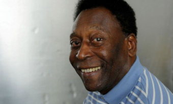 Herdeiros de Pelé concordam com termos de testamento e fazem DNA para verificar nova filha