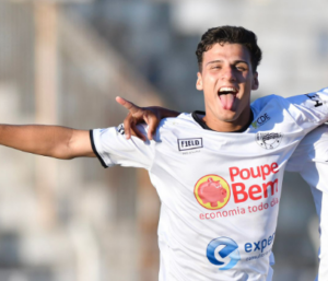 Paulista A4: Independente acerta a contração de jovem lateral