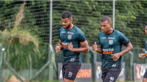 Ainda sem anunciar oficialmente, Figueirense acerta com zagueiros ex-Ponte e Chapecoense