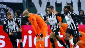 COPA DA ALEMANHA: Borussia Mönchengladbach avança ao bater o Wolfsburg na prorrogação