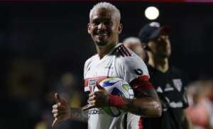 São Paulo 1 x 0 Flamengo - Mengão passa o ano sem título