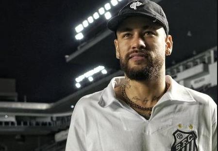 Neymar reage ao rebaixamento do Santos para a Série B do