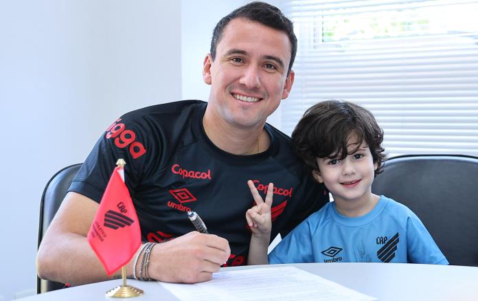 Paranaense: Pablo renova com o Athletico até o final de 2025