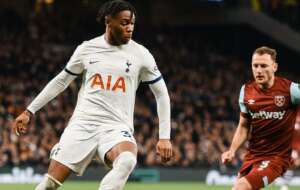 INGLÊS: Udogie falha, Tottenham leva a virada do West Ham e chega a cinco jogos sem vitórias