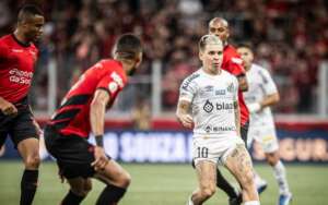 Santos depende só de si para evitar rebaixamento. Veja riscos e probabilidades!