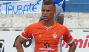 Paulista A2: Jogador contratado pelo Taubaté é procurado por suspeita de homicídio e estupro