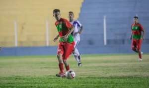 Ex-meia da Portuguesa-PR se aproxima de clube do Paulista A3