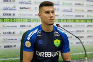 Figueirense fica próximo de goleiro que estava disputando elite do Brasileirão pelo Cuiabá