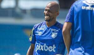 Série B: Avaí decide não renova com artilheiro do clube em 2023