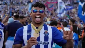 Time do Brasileiro fica perto de fechar com Gabriel Veron, ex-Palmeiras