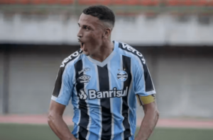 São Bernardo contrata zagueiro formado no Grêmio, visando Paulistão 2024