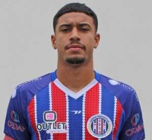 Paulista A4: São-Carlense anuncia a permanência do zagueiro Welton