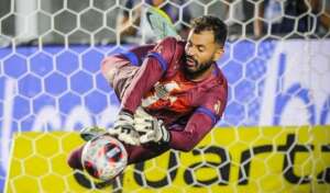 Catarinense: Avaí rescinde com goleiro, que retorna ao Água Santa