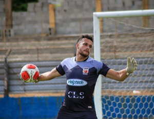 Paulista A3: União São João contrata goleiro que atuou no futebol Português