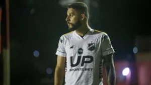 Paulista A2: Lateral retorna ao Oeste depois de passagem relâmpago no Nordeste