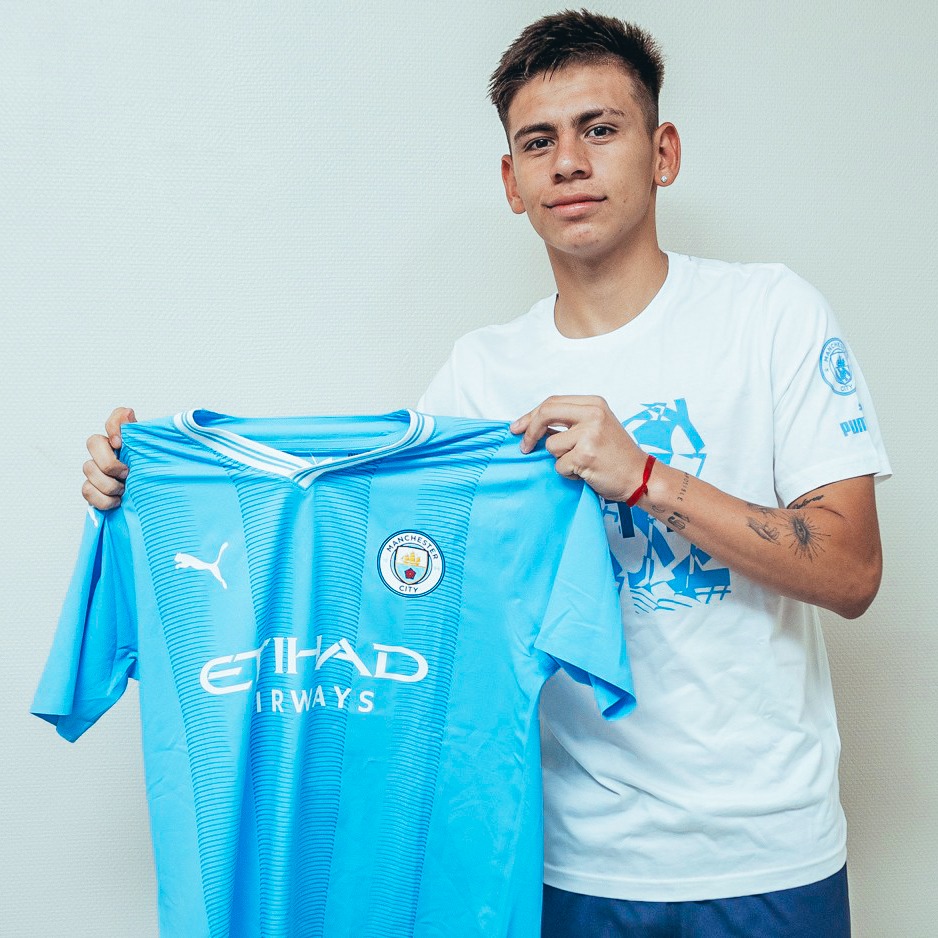 Echeverri Manchester City