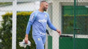Paulistão: Weverton renova com o Palmeiras até 2026: 'Motivo de muita alegria esse reconhecimento'