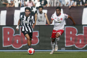 Carioca: Mesmo com derrota, Saulo segue esperançoso na reação do Bangu