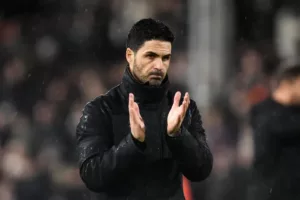 Inglês: Arteta critica desempenho do Arsenal: 'Foi nossa pior atuação da temporada'