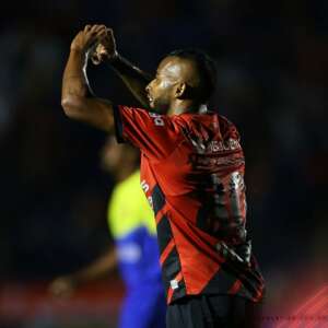 PARANAENSE: Athletico e Maringá estreiam com vitória