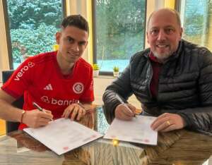 Internacional anuncia a contratação de centroavante colombiano ex-River Plate