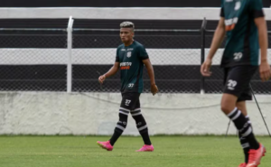 Catarinense: Figueirense confirma chegada de atacante por empréstimo junto ao Vitória