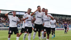 COPA SP: Maior campeão, Corinthians pode voltar à final após cinco anos