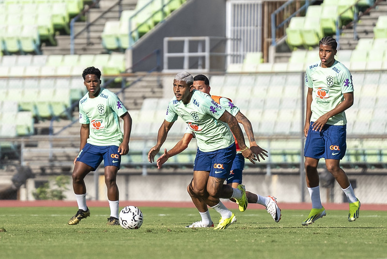 Endrick e John Kennedy sao destaques da selecao