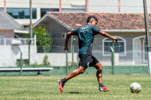 Figueirense tem dúvida, mas Cesinha acredita na 1ª vitória no Catarinense