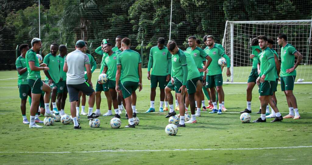 GOIANO: Goiás defende a liderança; Vila Nova e Atlético fazem o clássico da rodada