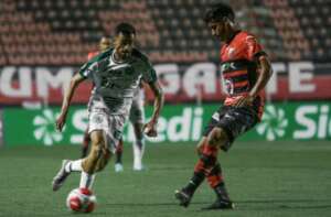 Louzer deu uma lição aos 'sábios' da mídia como estudar adversários