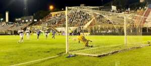 Independente 0 x 2 Nacional - Com eficiência, Naça vence fora