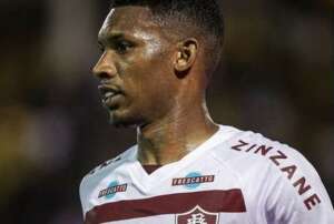 CARIOCA: Lelê marca de novo e Fluminense vence com garotos